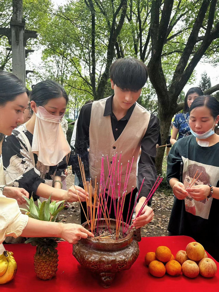 揭开《清河村之谜》的奇闻悬案神秘面纱——电影正式开机