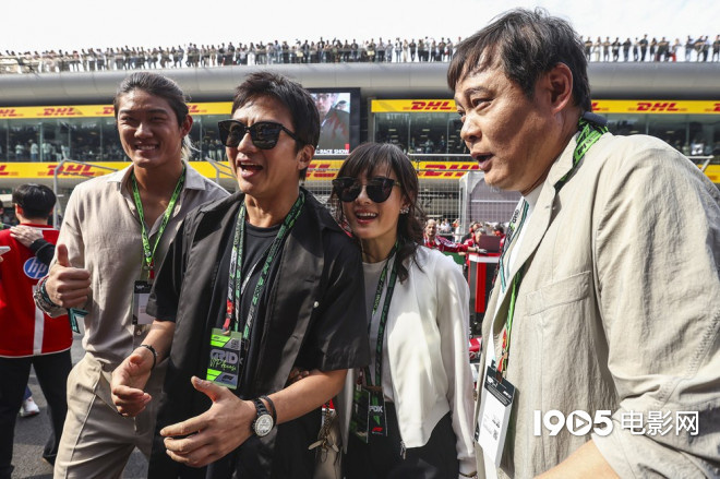 孙俪邓超夫妇等观F1中国大奖赛 周杰伦林志颖同框 -2