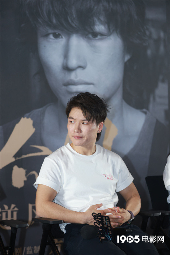 《下一个台风》超前观影 李少红陈妍希盛赞张伟丽 -3