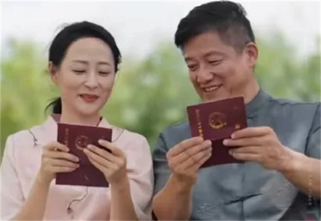 拍70岁黄昏恋出圈，3.1亿人的需求如何被看见？ -11
