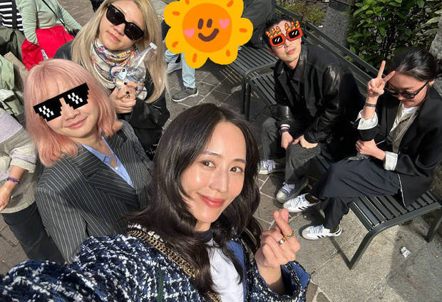张钧甯生日晒海边素颜照，戴墨镜漫步超惬意 -4