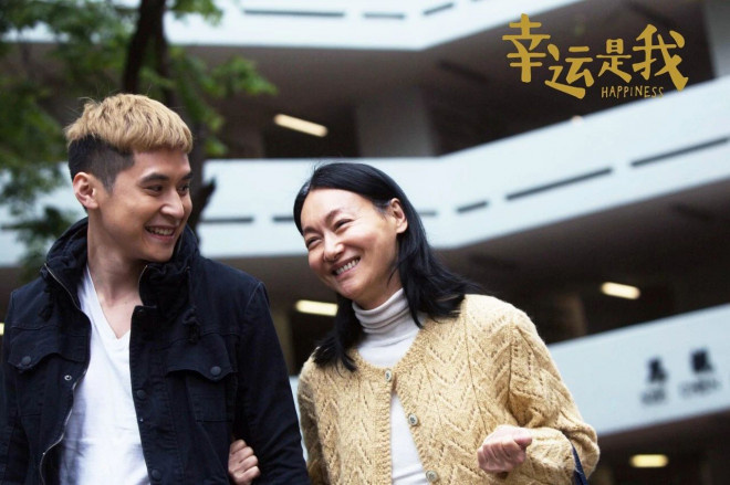 从湾仔乞讨到华表影后，65岁的她活成真正大女主! -11