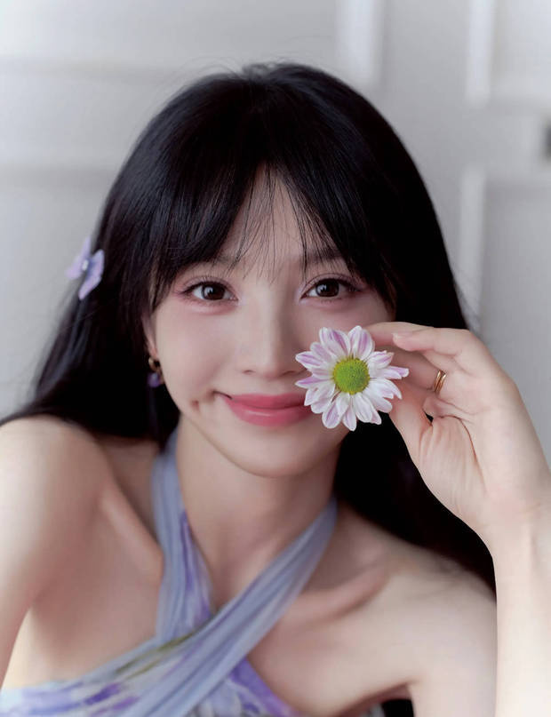 田曦薇紫色挂脖长裙造型，微卷簪花甜美灵动似精灵 -7