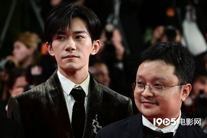 毕赣《狂野时代》戛纳首映 舒淇易烊千玺等登红毯 -1