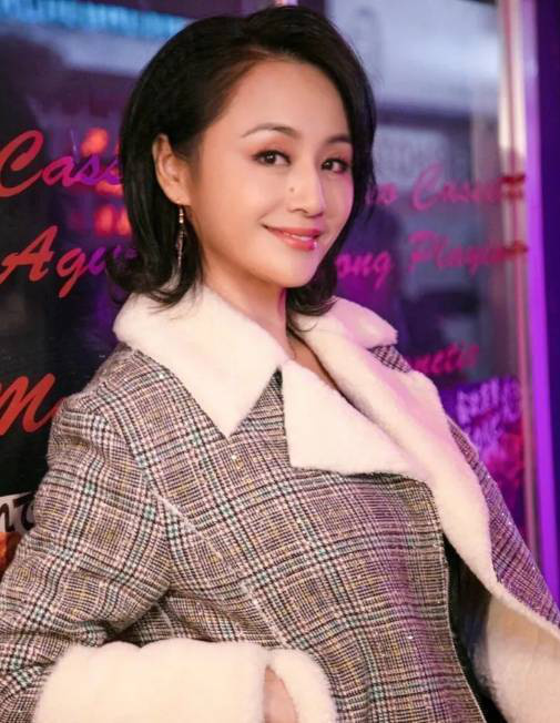 曹颖自曝患胃癌：提及儿子泪目，坦言心中最大牵挂 -1