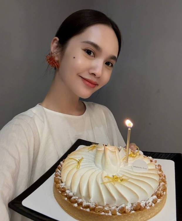 陈妍希杨丞琳同框比耶庆生，笑容灿烂尽显闺蜜情 -6