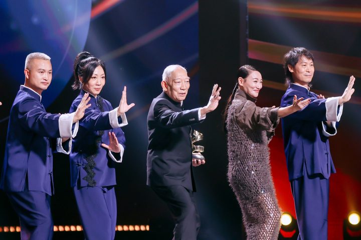 2025微博电影之夜众星云集，共筑银幕华章致敬光影120载 -7