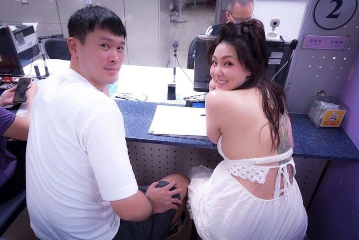 刘雨柔官宣再婚！挺孕肚与男友胡凯翔登记结婚 -3