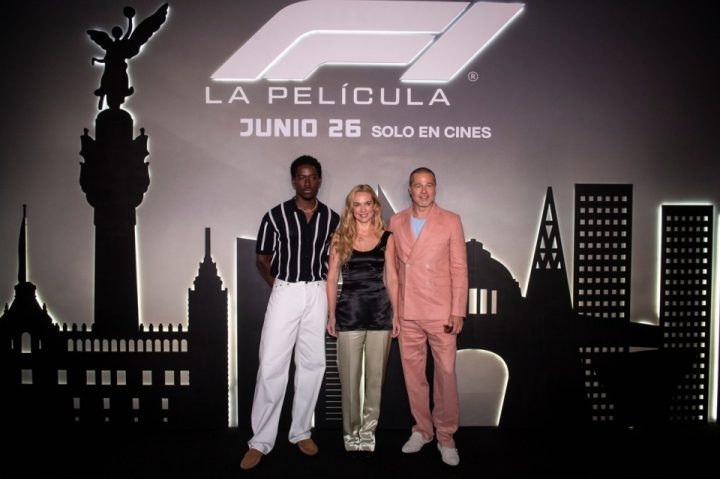 赛车题材新片《F1：狂飙飞车》首映礼，布拉德·皮特亮相，6月27日登陆内地院线 -1