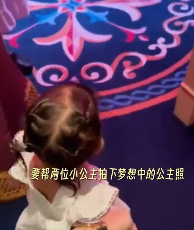 昆凌携三萌娃畅游迪士尼！为大女儿海瑟薇打造 10 岁童话生日宴 -5