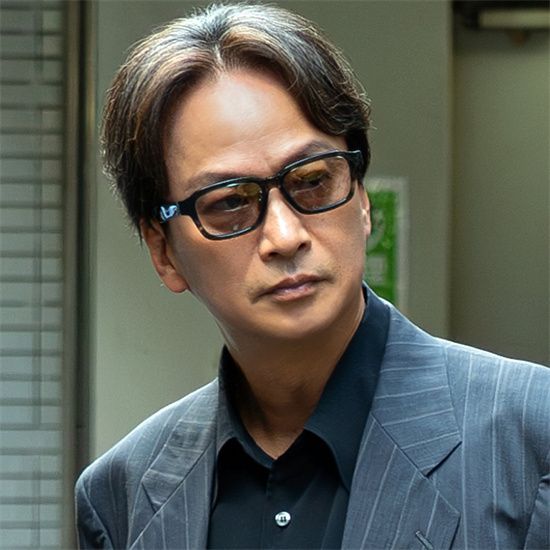 《全裸导演》导演新片剧照曝光！佐久间大介主演 -2
