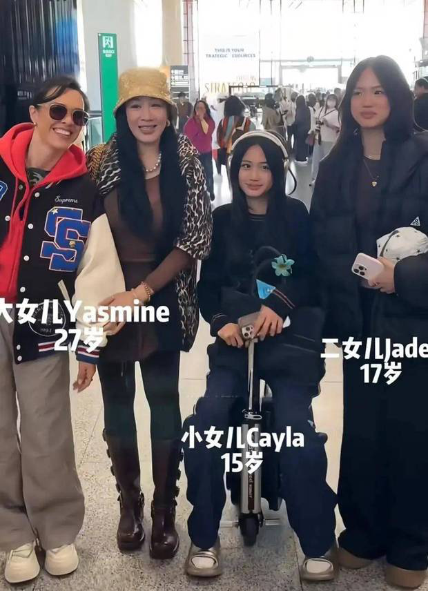 钟丽缇带家人赴韩看演唱会，状态超好活力满满 -8