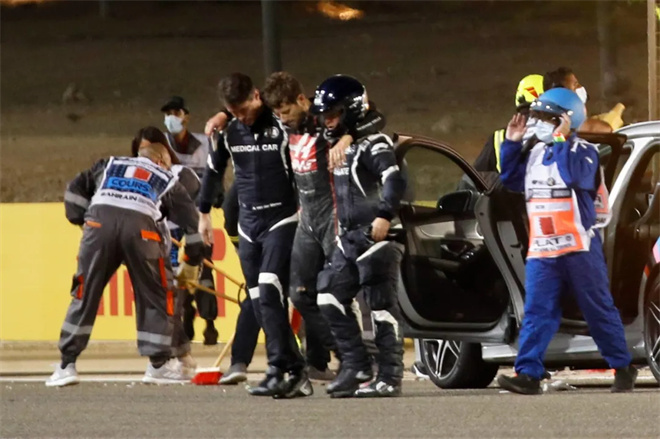 《F1》票房逆袭成黑马 五大电影彩蛋呼应现实！ -10