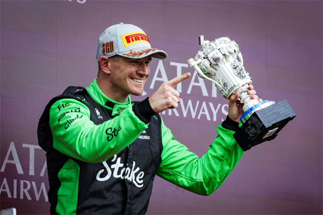 《F1》票房逆袭成黑马 五大电影彩蛋呼应现实！ -15