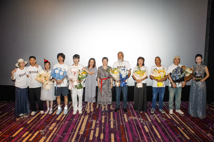 电影《等你归来》2025年7月6日首映礼圆满成功！定档7月11日在爱奇艺独家上线 -3