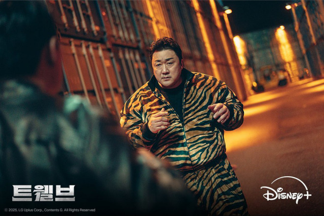 韩剧《十二使者》首曝预告 朴炯植承受马东锡重拳 -1
