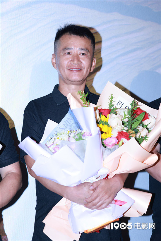 《老马的背包》北京首映 李嘉明为角色苦练陕西话 -3