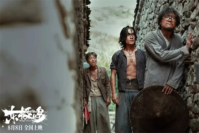 总票房超72亿 它们的小人物叙事又有什么新花样？ -3