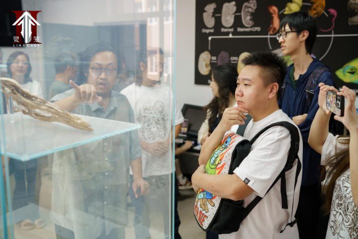 《灵笼》主创开启科学溯源之旅，科幻与硬核科技碰撞新火花 -10