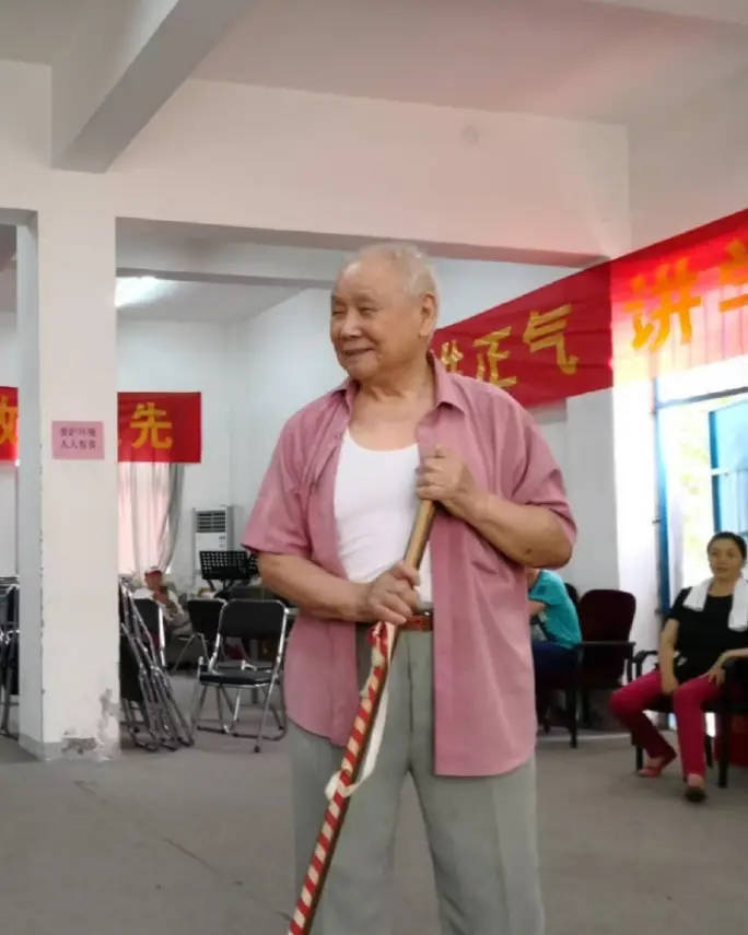 著名豫剧表演艺术家王善朴去世 曾主演《刘胡兰》 -3