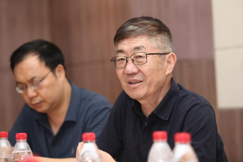 电影《请带我回故乡》专家观摩座谈会在京举办 -6