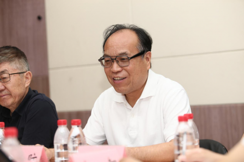 电影《请带我回故乡》专家观摩座谈会在京举办 -7
