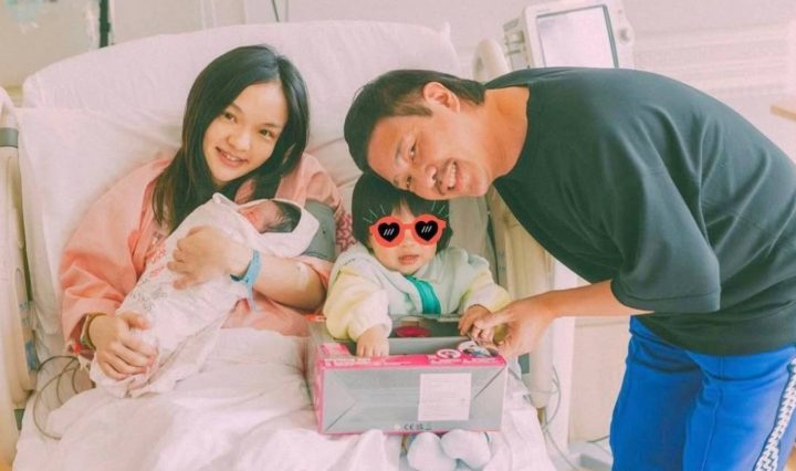 徐佳莹大11岁导演老公回应婚变传闻：子虚乌有 -1