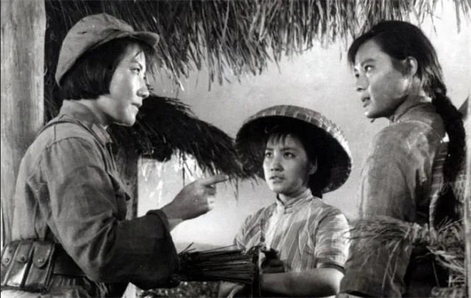 永不沉没的巾帼魂!电影频道8.15播出《八女投江》 -9