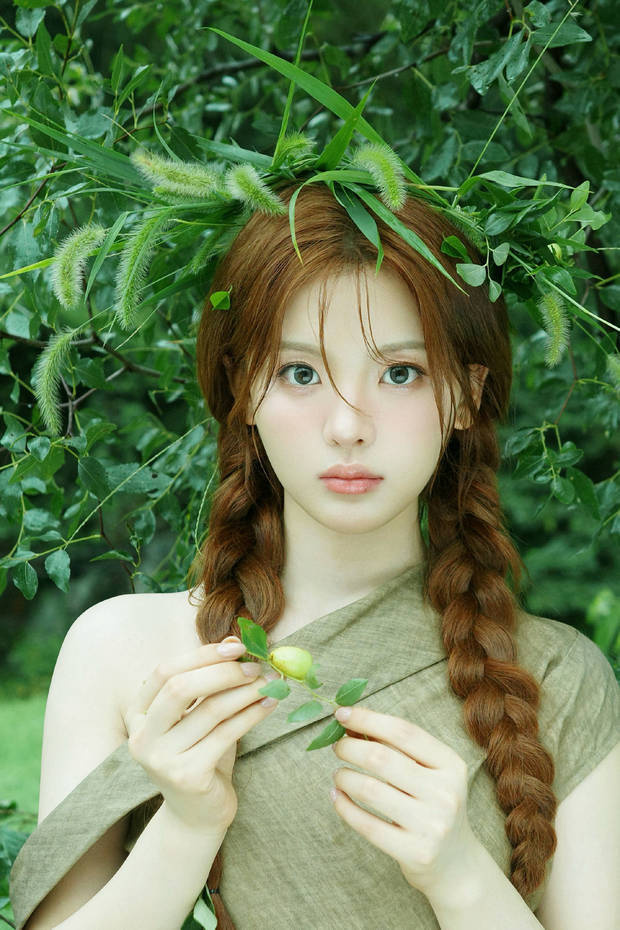 杨超越化身野生森系少女 灵气十足 -1