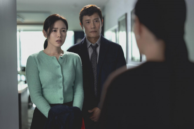 一起疯！《无可奈何》曝预告 李秉宪为再就业开杀 -2
