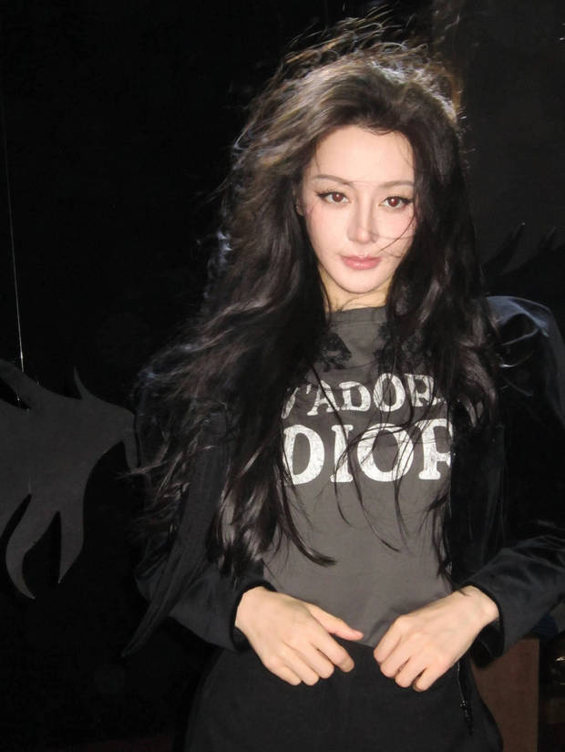 迪丽热巴复古名媛造型尽显女王气质 -2