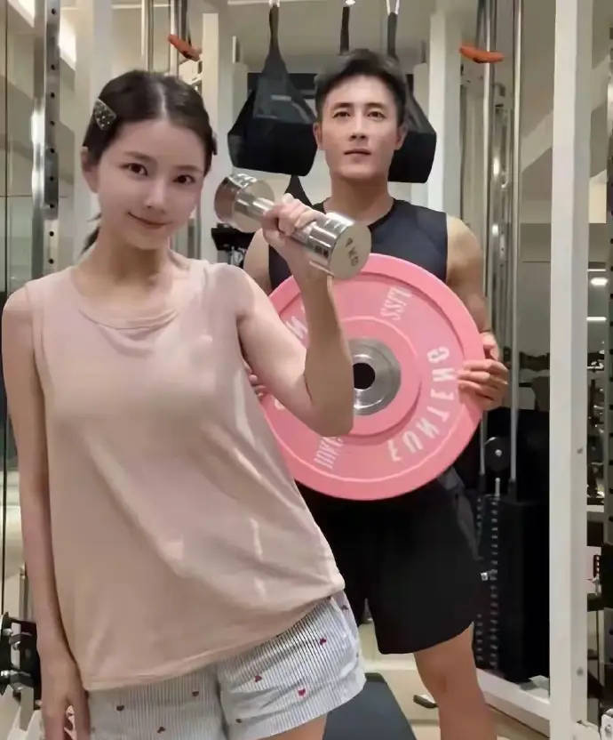 杜淳老婆谈择婿：不在意彩礼 想多给女儿攒钱 -1