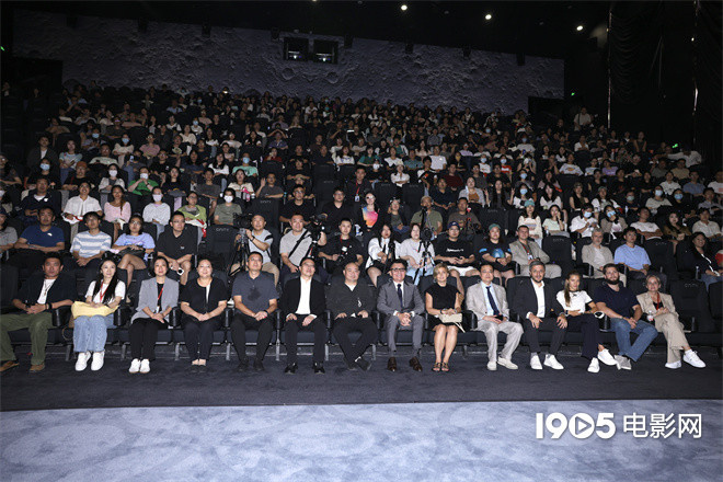俄罗斯电影《血色牢笼》首映 改编自纳粹暴行事件 -6