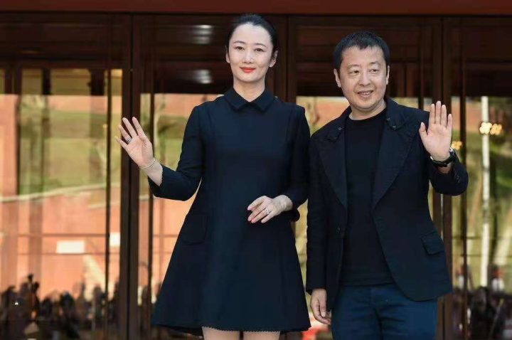 贾樟柯回应搞事业喊话：已退休该休闲 -3