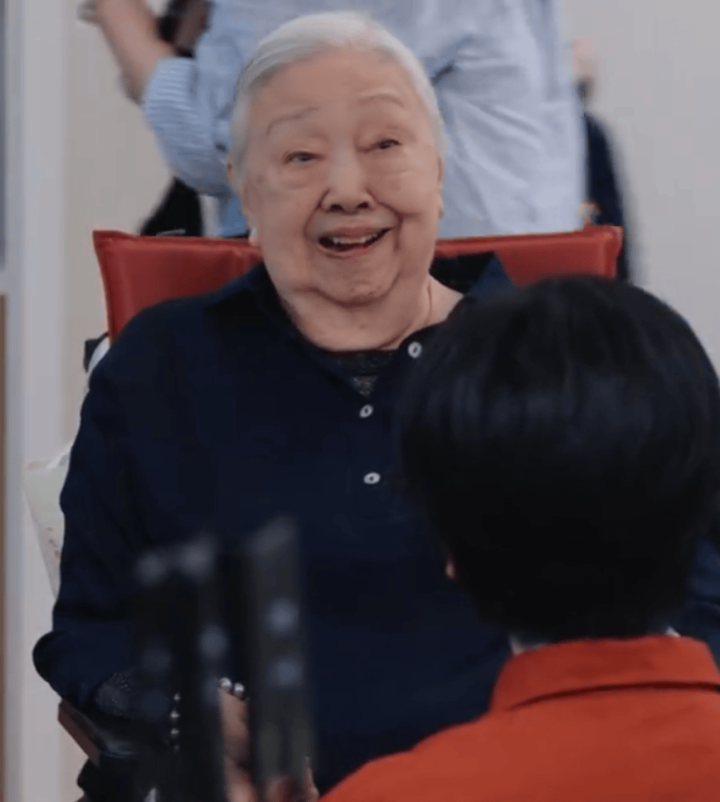 92岁游本昌回应住养老院，力破“子女不孝”谣言 -2