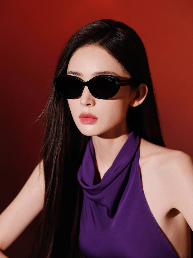 娜扎穿紫色露背裙性感吸睛 美貌养眼 -9