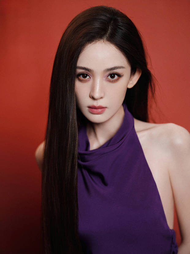 娜扎穿紫色露背裙性感吸睛 美貌养眼 -3
