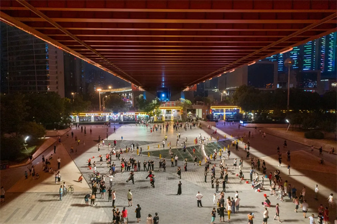 跟着电影去旅游！2025年国庆档最大的流量在这里 -9