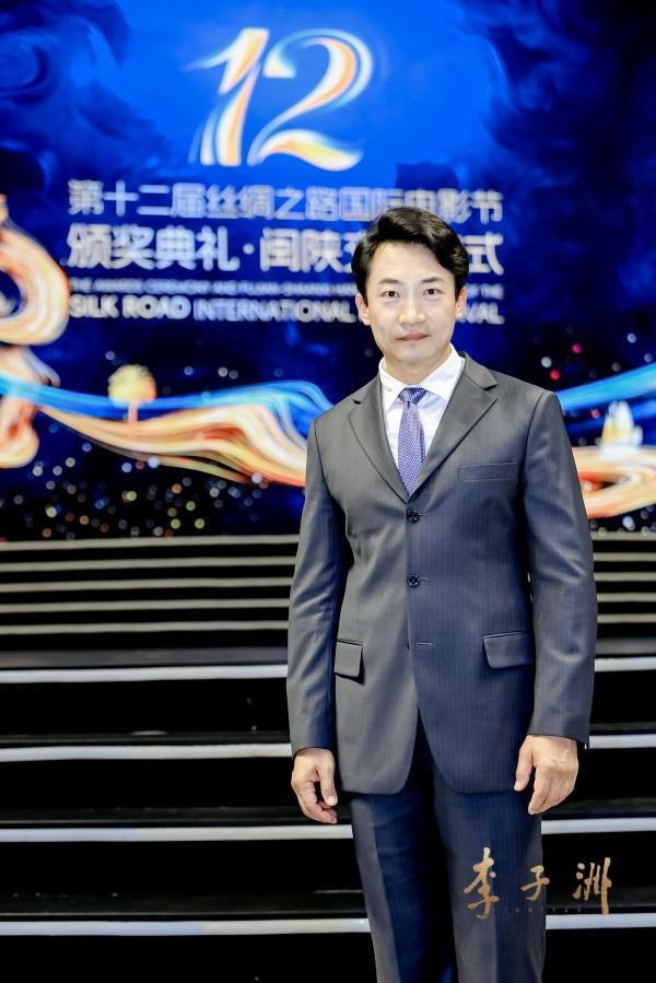 丝路电影节重点推荐影片《李子洲》主创首次集结亮相红毯 -5