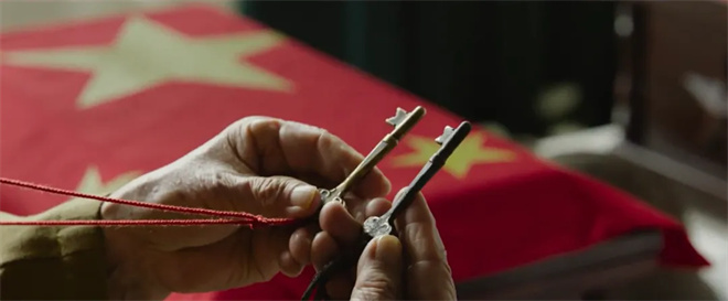 首日票房领跑国庆档 《志愿军:浴血和平》够顶！ -8