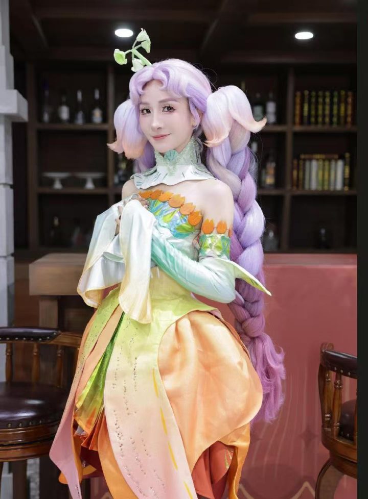 这居然是陶昕然? 一组cos芙拉贝尔的图还以为是哪个专业cos -1