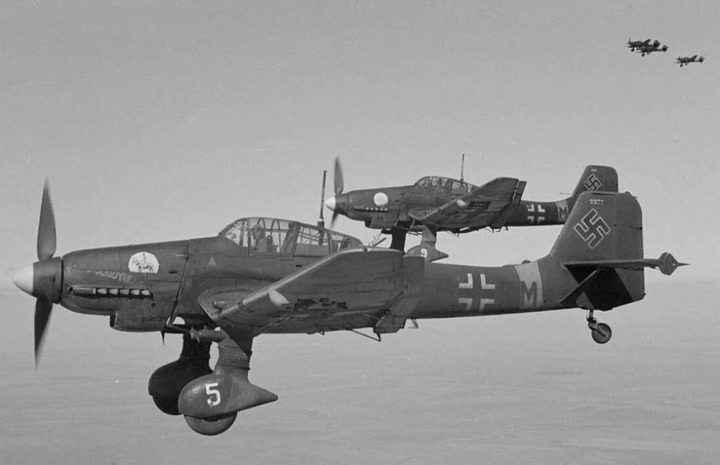 佳片有约|不列颠空战:战争史上最大规模空中交锋 -7