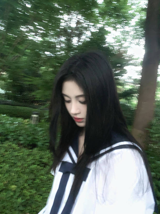 鞠婧祎晒日常随拍清纯温婉 回眸浅笑少女感满满 -5 鞠婧祎晒日常随拍清纯温婉 回眸浅笑少女感满满 -5