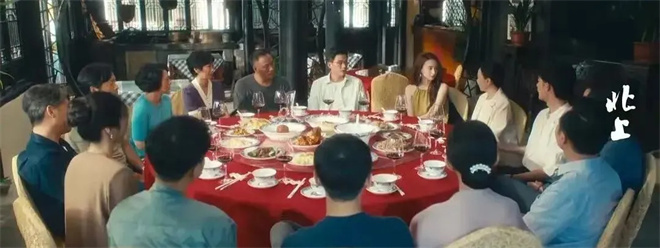 航天员哪吒罗小黑同款?这些电影给我馋没招了! -4 航天员哪吒罗小黑同款?这些电影给我馋没招了! -4