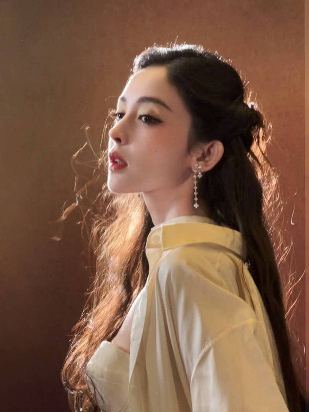 娜扎化身傲娇千金高贵优雅 -2