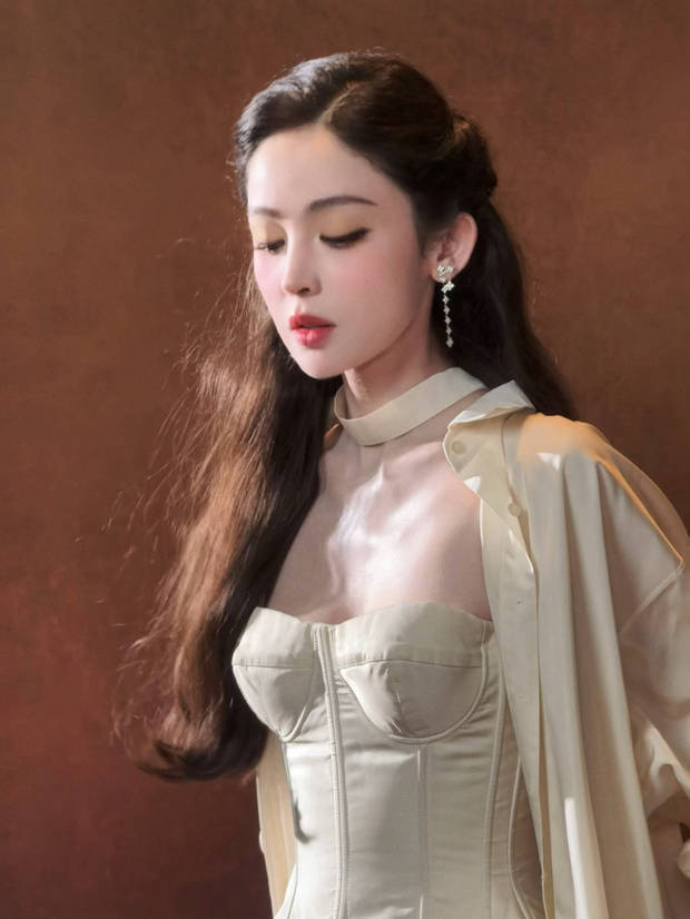 娜扎化身傲娇千金高贵优雅 -1