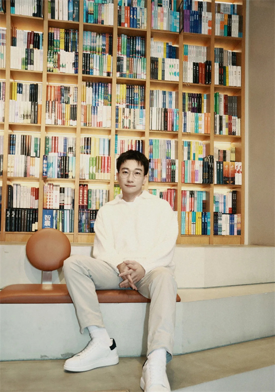 吴昊宸专访|坚持读书思考 用文字的力量助力表演 -5