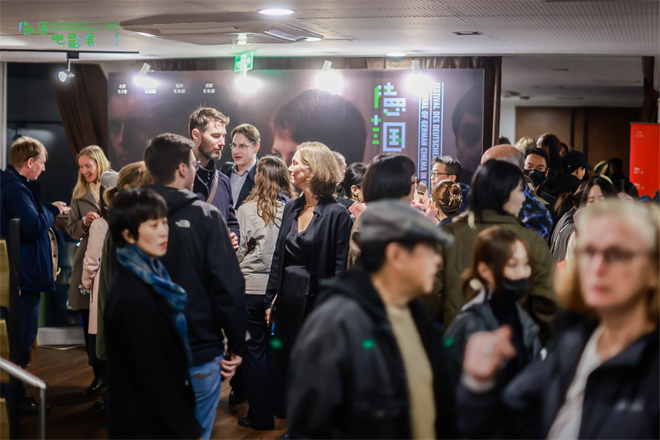 德国电影展开幕 悬疑惊悚片《歇斯底里》为开幕片 -7 德国电影展开幕 悬疑惊悚片《歇斯底里》为开幕片 -7