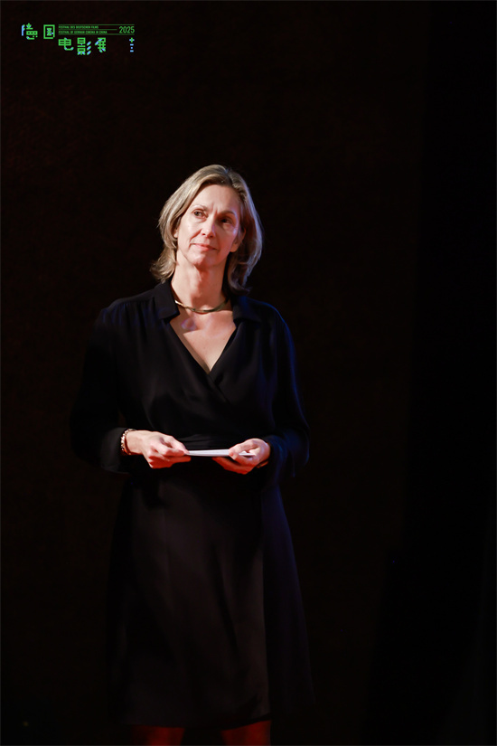 德国电影展开幕 悬疑惊悚片《歇斯底里》为开幕片 -1