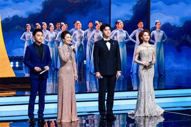 金鸡启鸣 鹭岛生辉:2025年中国金鸡百花电影节开幕 -1 金鸡启鸣 鹭岛生辉:2025年中国金鸡百花电影节开幕 -1